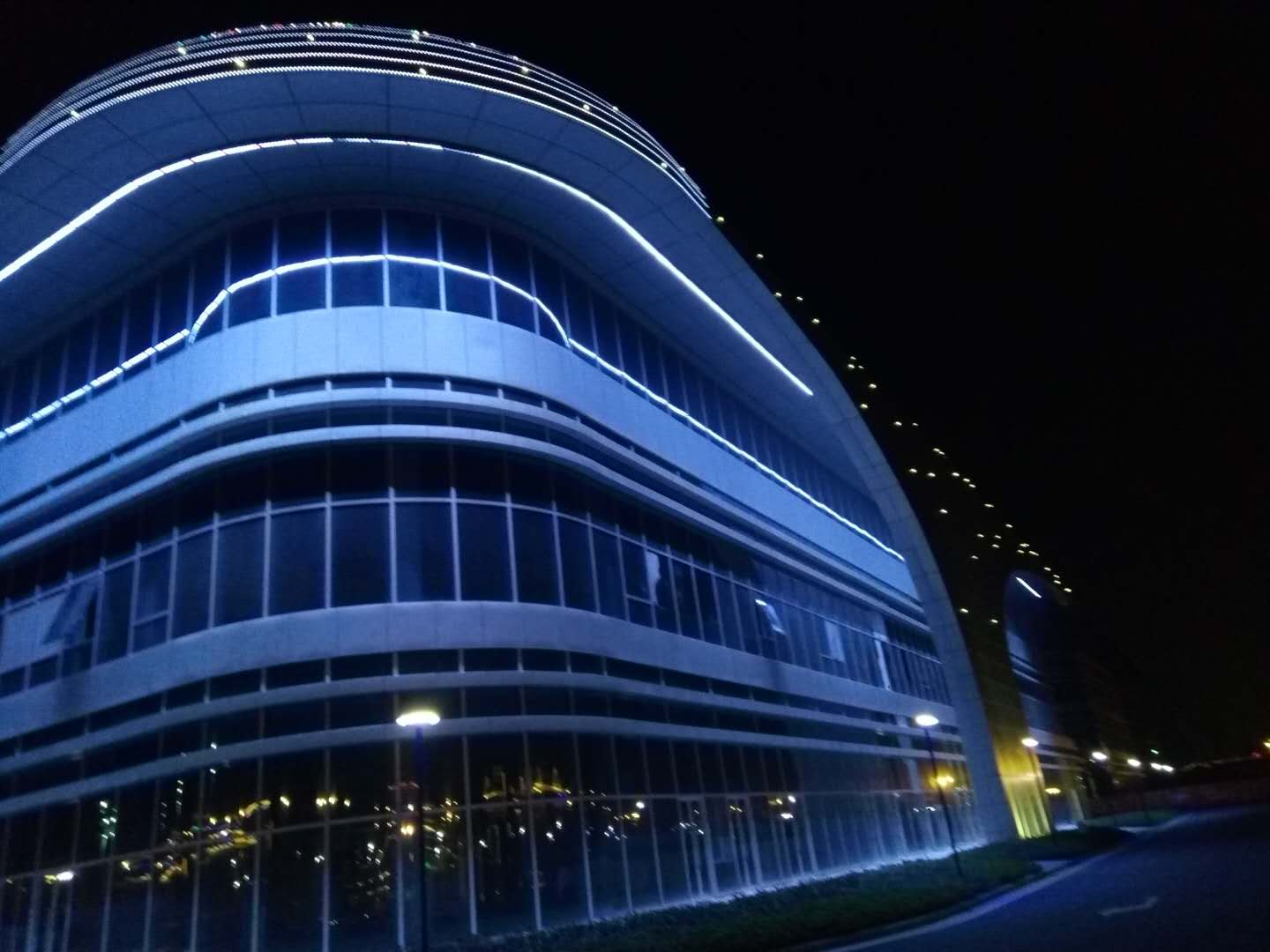 亳州中藥材電子物流綜合服務中心泛光照明工程2019神燈獎.